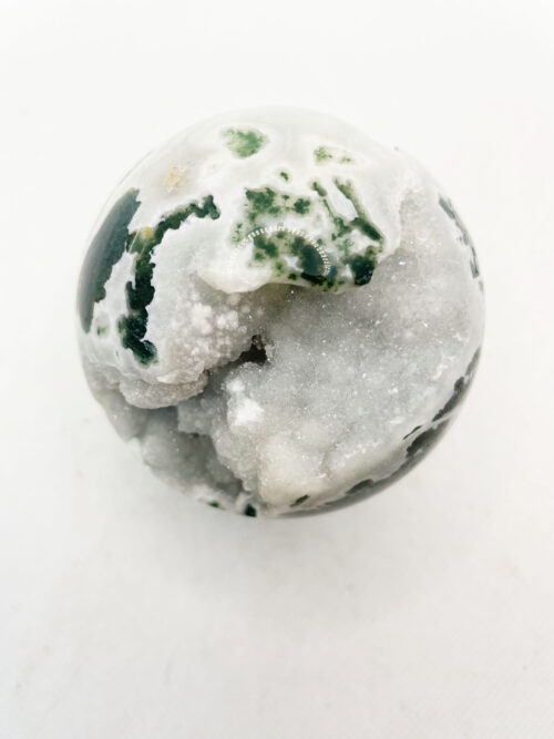 moss-agate-sphere-crystal